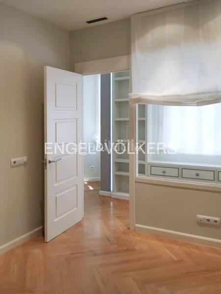 Foto 02e45781-cb60-462c-af58-a487e92fc4f0. Miete appartement mit heizung in Goya Madrid