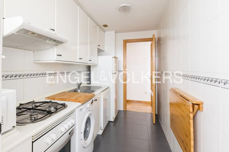 Foto ec9a75d6-234e-42e7-a017-0bdecccaa9d2. Lloguer apartament amb calefacció piscina a Bellas Vistas Madrid