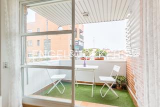 Location Appartement à Bellas Vistas. Luminoso piso  de 1 dorm con terraza!!!