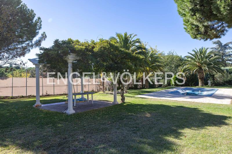 Foto 15765fc0-90a0-4da9-9b39-4da2ec4ec2d9. Maison avec chauffage parking dans Las Lomas Boadilla del Monte