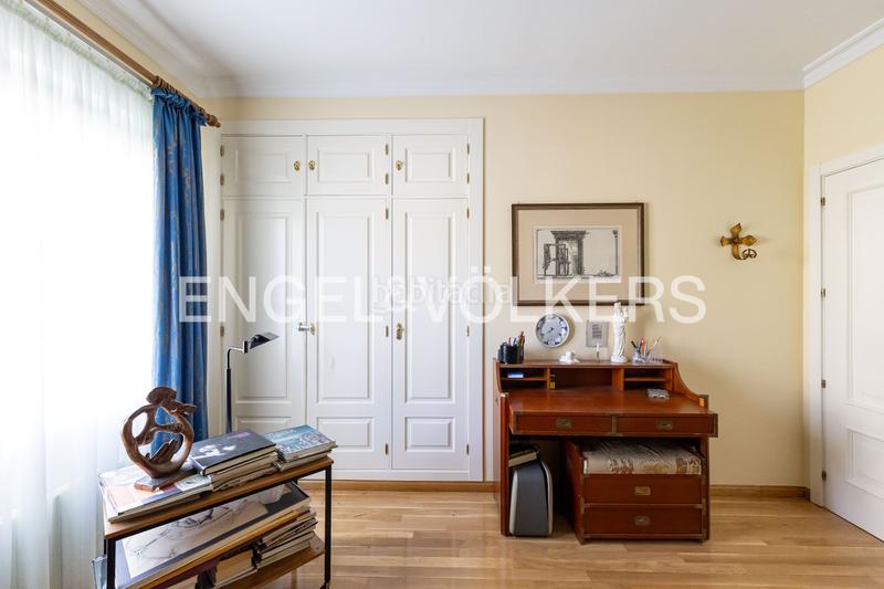 Foto 36a4306b-ae3f-4997-ada1-76c02ba1cf54. Maison avec chauffage parking dans Las Lomas Boadilla del Monte