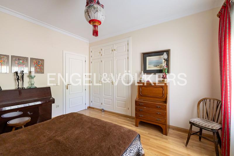 Foto 514b48f2-4d73-4407-a1c3-79e19669bf8c. Maison avec chauffage parking dans Las Lomas Boadilla del Monte