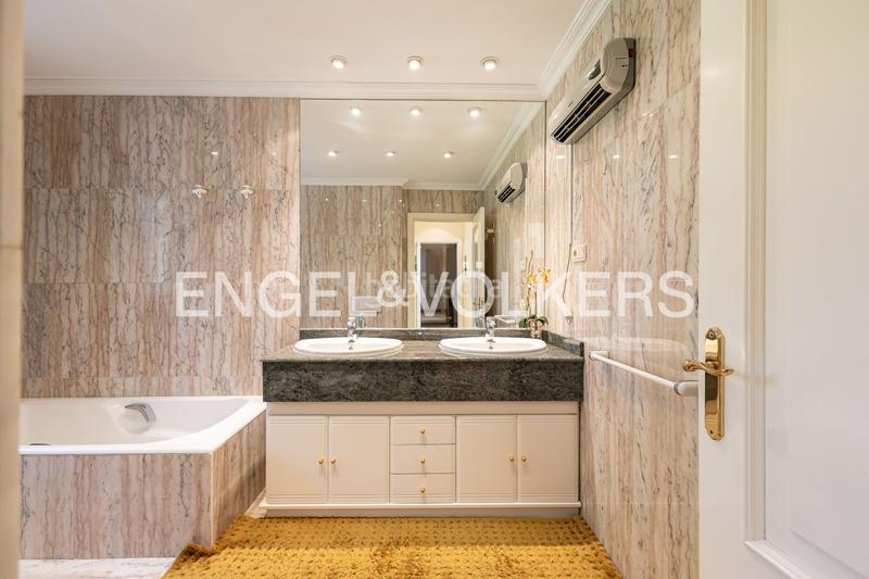 Foto 7dca119e-c25c-488d-83af-b03c744a74c5. Maison avec chauffage parking dans Las Lomas Boadilla del Monte