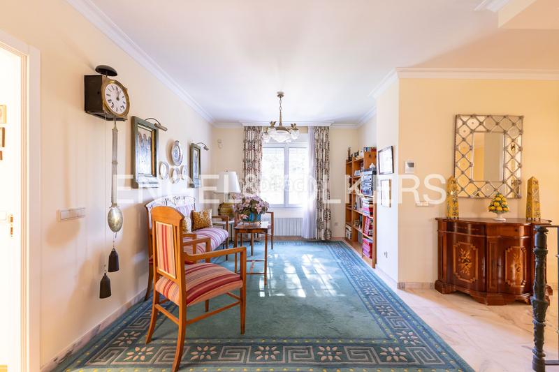 Foto 7e0ec56c-2aaf-4793-aee8-c1480b644a0c. Maison avec chauffage parking dans Las Lomas Boadilla del Monte