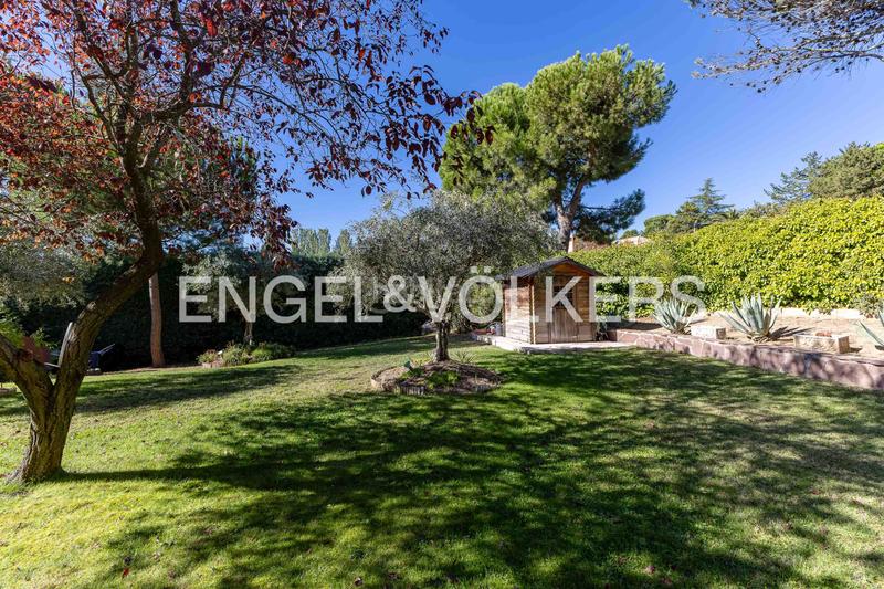 Foto 96d062e3-0e0b-45fa-a852-c6d5aaac9318. Maison avec chauffage parking dans Las Lomas Boadilla del Monte