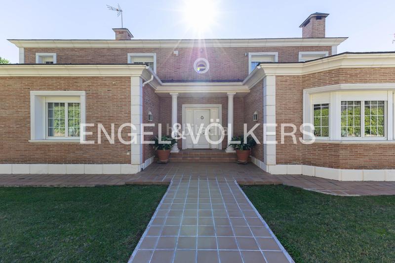 Foto c5bc3f06-a707-4570-bb99-f81e83b3e055. Maison avec chauffage parking dans Las Lomas Boadilla del Monte