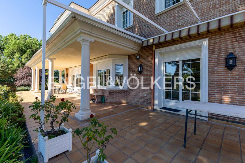 Foto e6876c88-4bfb-449d-bb46-7a3c1c28721b. Maison avec chauffage parking dans Las Lomas Boadilla del Monte