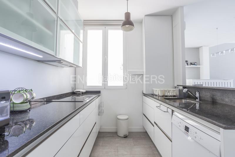 Foto be08f8f6-6ca8-40a1-bcce-5bc2a945ba05. Miete appartement mit heizung in Ibiza Madrid
