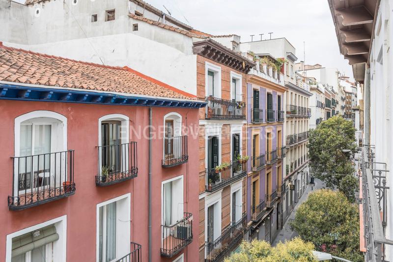 Foto f2487365-89a0-4107-a507-7303614f7306. Location appartement avec chauffage dans Cortes-Huertas Madrid