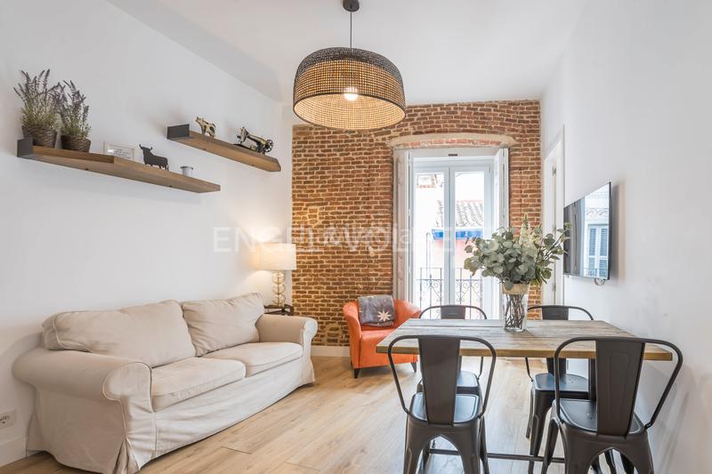 Foto 10702c4f-7e7f-48a1-837a-32204ebb38dd. Miete appartement mit heizung in Cortes-Huertas Madrid