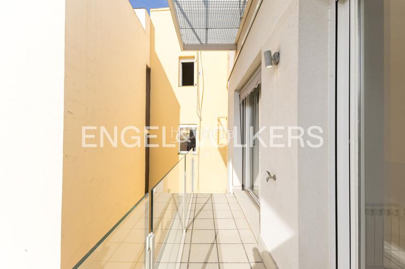 Foto d2f6794a-6a40-4352-8475-4454ea54e135. Lloguer àtic amb calefacció aparcament piscina a Madrid