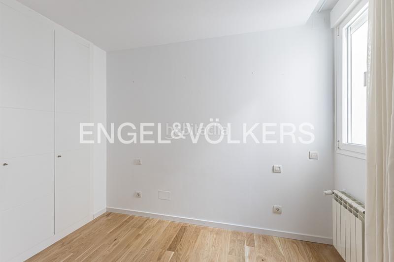 Foto af5fc44a-64e2-45fb-84a3-3cc97f709df8. Miete dachwohnung mit heizung parking pool in Argüelles Madrid