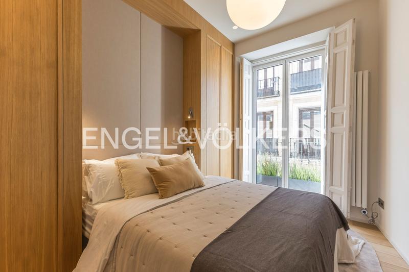 Foto 5f450586-77ac-4723-9966-9263a66f0a7c. Apartament amb calefacció a Cortes-Huertas Madrid