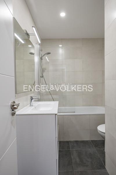 Foto 149c92c6-e1ba-47c5-a6a5-059590d93b5e. Affitto piccolo appartamento con riscaldamento in Madrid