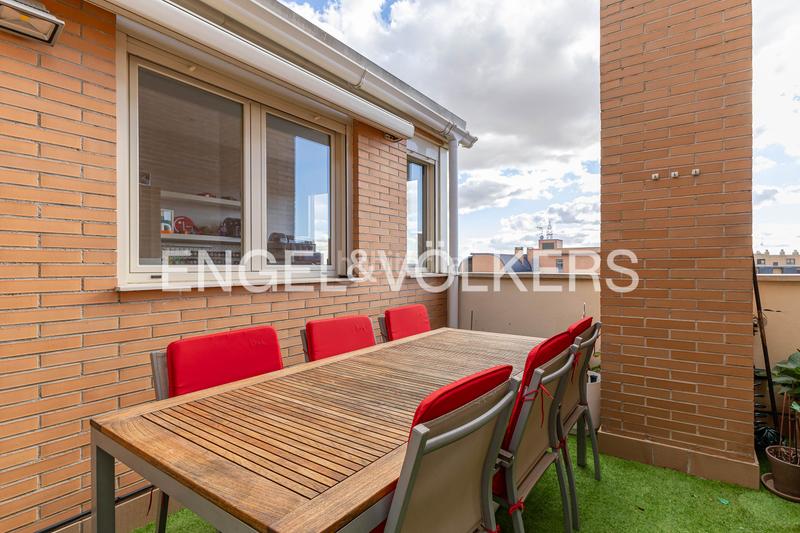 Foto aa612af6-1836-430d-81c5-0bdb73a1401b. Zweistöckige wohnung mit heizung parking in PAU de Carabanchel Madrid