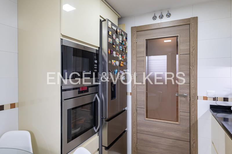 Foto 13fd576c-10ad-48e5-b0a9-965fdf17c8a9. Duplex avec chauffage parking dans PAU de Carabanchel Madrid