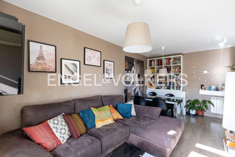 Foto 1dab2e66-cedc-442d-9a43-b86f7a76dc89. Duplex avec chauffage parking dans PAU de Carabanchel Madrid