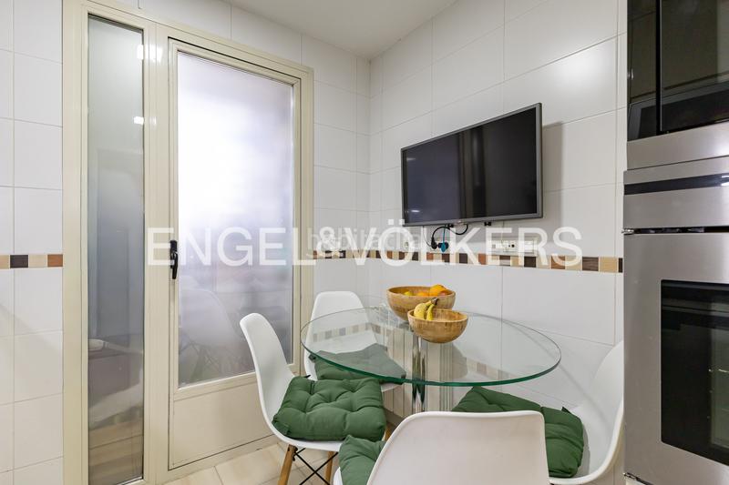 Foto aaa1184a-6633-4a6d-8d22-d56c2cfdd0e1. Duplex avec chauffage parking dans PAU de Carabanchel Madrid