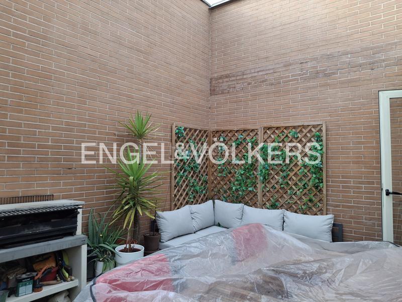 Foto 58eb36ba-d1e1-4778-acf3-2eeb79a8a155. Duplex con riscaldamento parcheggio in PAU de Carabanchel Madrid