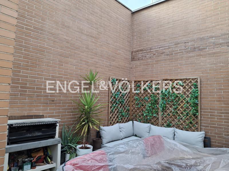 Foto 7b8d9c22-ec3e-41cb-8a6e-0f193fee6ce7. Duplex con riscaldamento parcheggio in PAU de Carabanchel Madrid