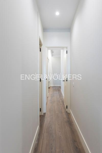 Foto 15bc83c9-b5aa-4910-8217-58c57cb4321a. Appartement avec chauffage dans Sol Madrid