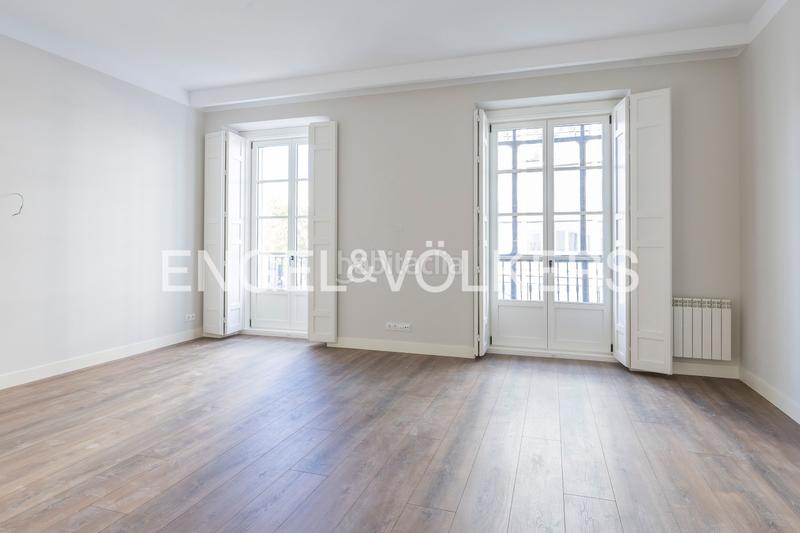 Foto 2d8bb7ee-c7c5-4d0b-adc5-79238a5a9494. Appartement avec chauffage dans Sol Madrid