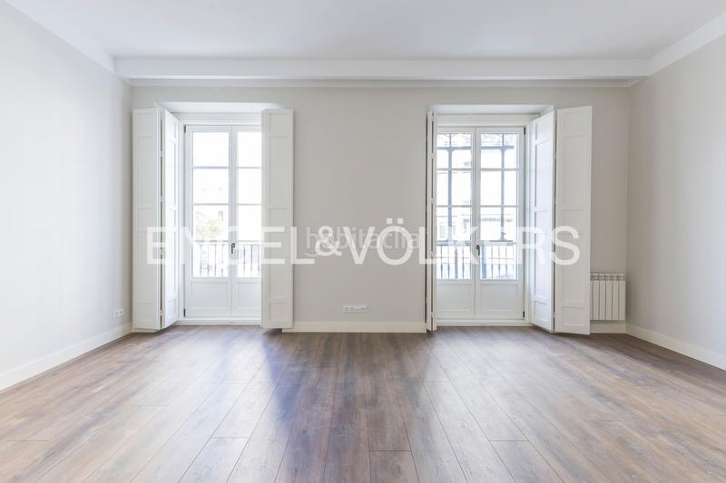 Foto 86009f20-4984-492d-8138-354ca1fdd12e. Appartement avec chauffage dans Sol Madrid