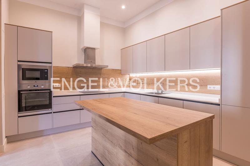 Foto a62d8a50-0a19-46a4-af16-33ad12510d3e. Appartement avec chauffage dans Sol Madrid