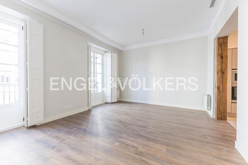 Foto e5ed29ae-2638-40a9-a74a-c3cb7ece2a37. Appartement avec chauffage dans Sol Madrid