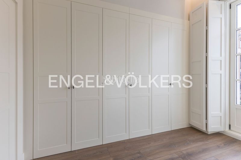 Foto 15466e12-1047-4e03-a6d5-a6ce9fce6161. Pis amb calefacció a Sol Madrid