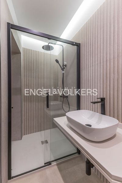 Foto b6500aa5-e09e-43b5-bf39-30bba595fe91. Pis amb calefacció a Sol Madrid