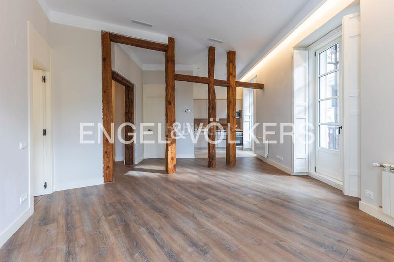 Foto ac8d5eb3-ec1b-44e1-8b33-197e86a96a82. Appartement mit heizung in Sol Madrid