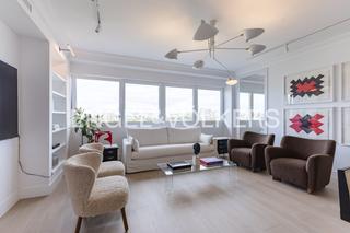 Apartament a Vallehermoso. Exclusiva vivienda con vistas al parque santanter y sierra de ma