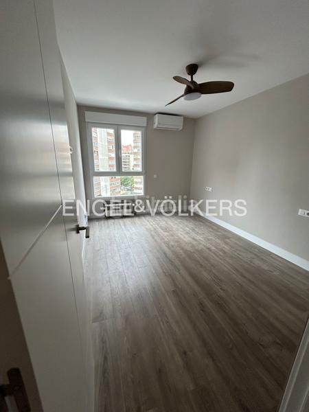 Foto 7b71794a-01b4-4a01-9595-482c68c6a2a5. Appartement mit heizung parking pool in Costillares Madrid