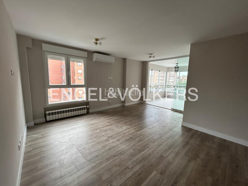 Foto f437493b-d822-47a2-84b7-e74bdb8d019f. Appartement mit heizung parking pool in Costillares Madrid