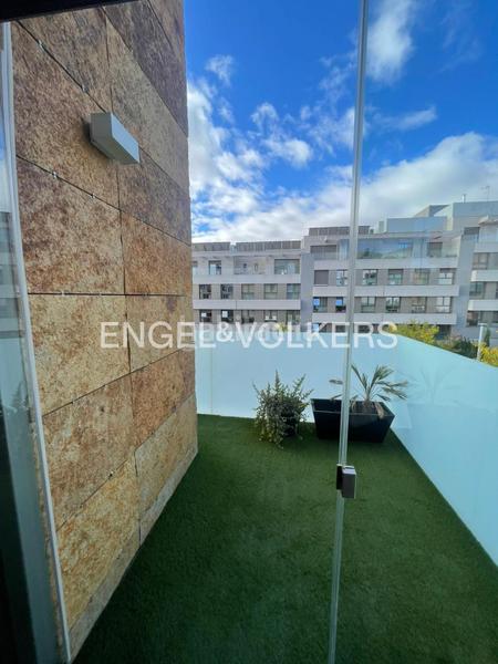 Foto c66edb71-bca6-44be-85dd-494bb6b53cb4. Affitto attico con riscaldamento parcheggio piscina in San Sebastián de los Reyes