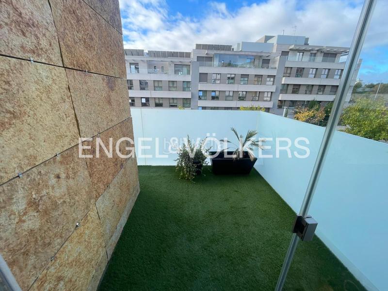 Foto 8b917f9d-04ae-460c-891b-3d30d60bf7e0. Miete dachwohnung mit heizung parking pool in Tempranales San Sebastián de los Reyes