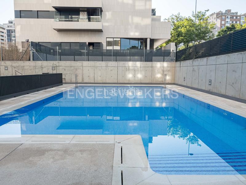 Foto 19ef776f-7311-4b4c-8549-1a20d0b5510d. Appartement avec chauffage parking piscine dans Valdebebas - Valdefuentes Madrid