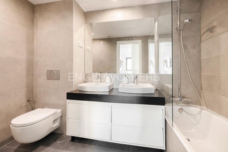 Foto 25a3dacb-577f-47e5-ba78-83616bcc1fff. Appartement avec chauffage parking piscine dans Valdebebas - Valdefuentes Madrid