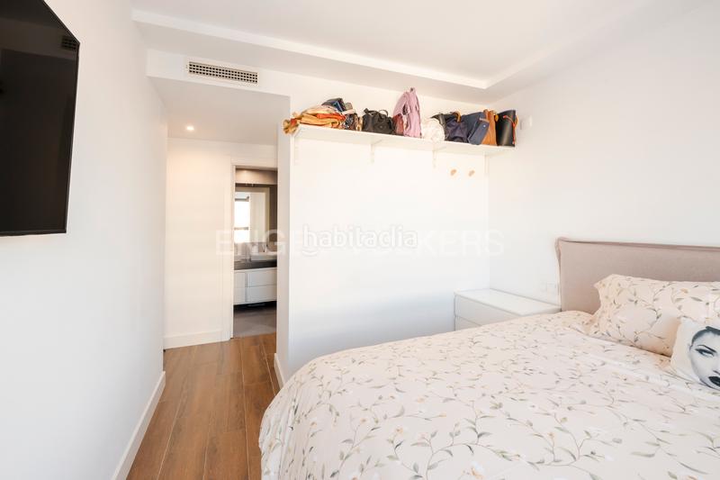 Foto 9d05e080-9bdb-4730-8f17-fdb37efbb03e. Appartement avec chauffage parking piscine dans Valdebebas - Valdefuentes Madrid