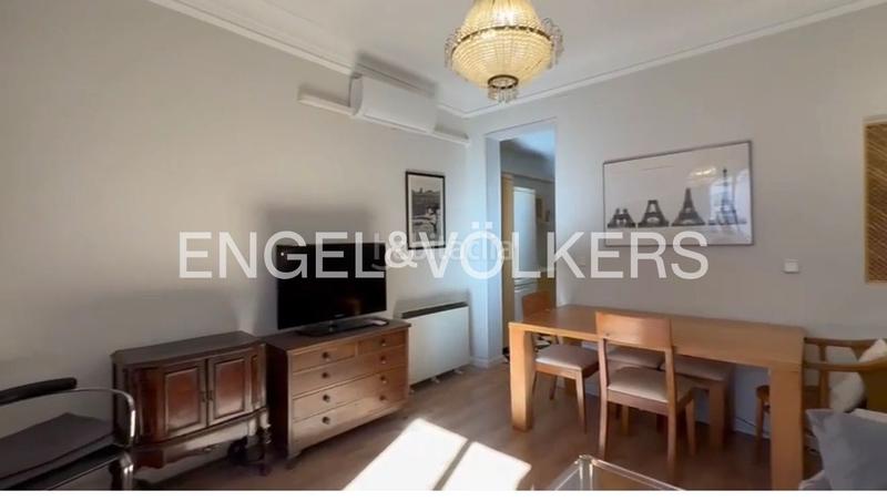 Foto 1c536392-063e-42b9-8a00-8b55de232a76. Alquiler apartamento moderno apartamento de lujo en justicia en alquiler en Madrid