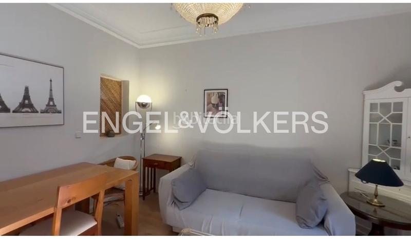 Foto 801060b4-3f76-41f3-9061-a9e9b35a61c6. Alquiler apartamento moderno apartamento de lujo en justicia en alquiler en Madrid