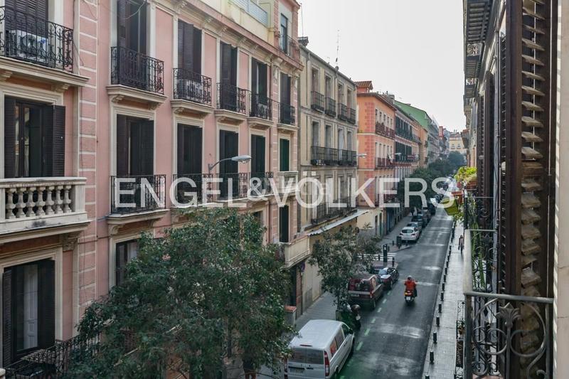 Foto 84118f1a-a36b-42cd-8ba1-7d6c4db08035. Alquiler apartamento moderno apartamento de lujo en justicia en alquiler en Madrid