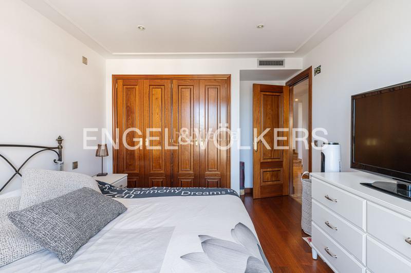 Foto 28af40e4-ed94-493c-a6c3-db9591496471. Duplex with heating in Norte Majadahonda