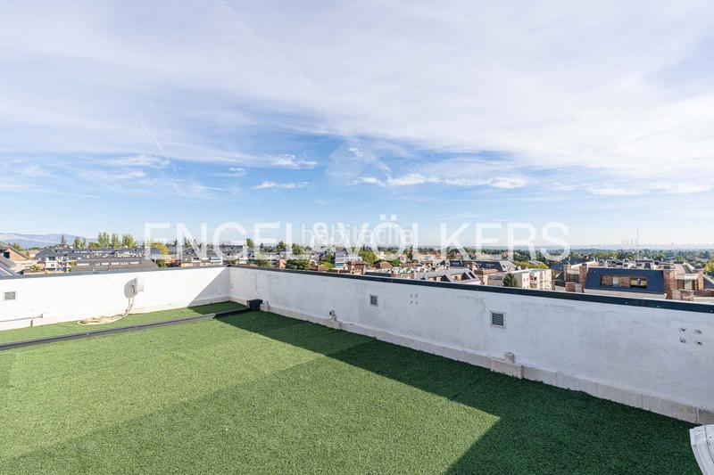 Foto 3f772710-85b7-4857-bcd5-75502b4252e8. Duplex with heating in Norte Majadahonda