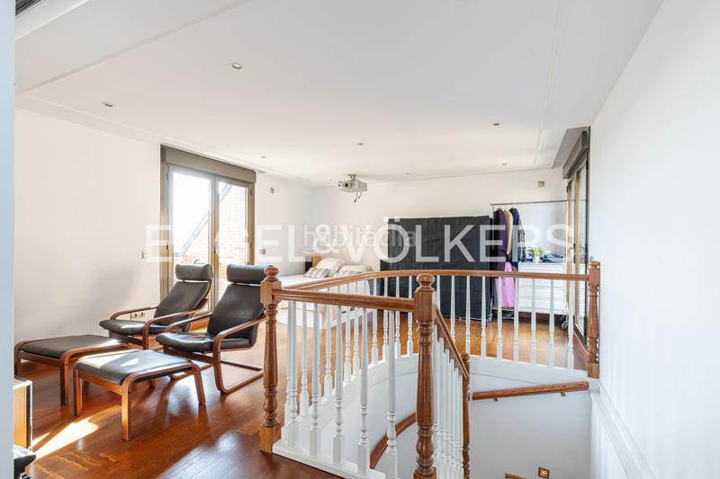 Foto 98f9ad20-983b-4602-a60b-66965e7848e5. Duplex with heating in Norte Majadahonda