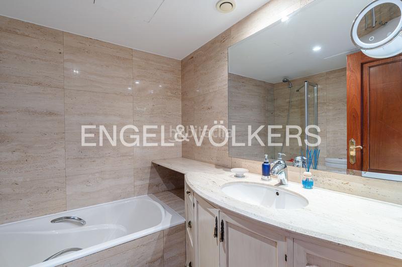 Foto c78d0322-316c-4080-b867-8e1bee58f327. Duplex with heating in Norte Majadahonda