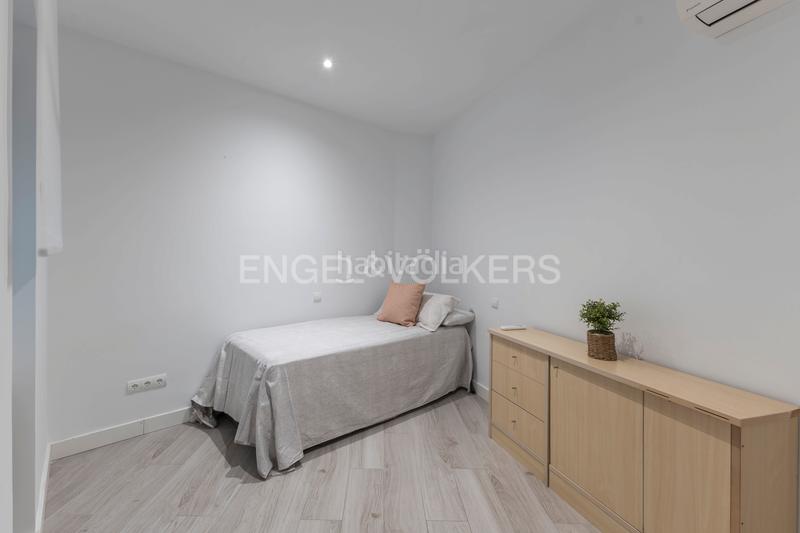 Foto 5d9f0439-ca14-4238-93b2-254f91ad36c9. Miete appartement mit heizung in Goya Madrid