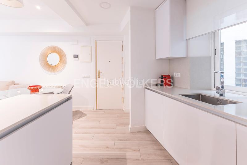 Foto b855abf7-dc3f-4ee3-8ff3-2ce4fac4474a. Rent apartment with heating in Goya Madrid