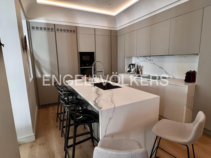 Foto 69f12fc3-52b4-47ce-bf72-3ffd7c0cd927. Appartement avec chauffage dans Almagro Madrid